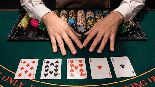 Lựa chọn đặt cược trong luật chơi Poker tại 789win